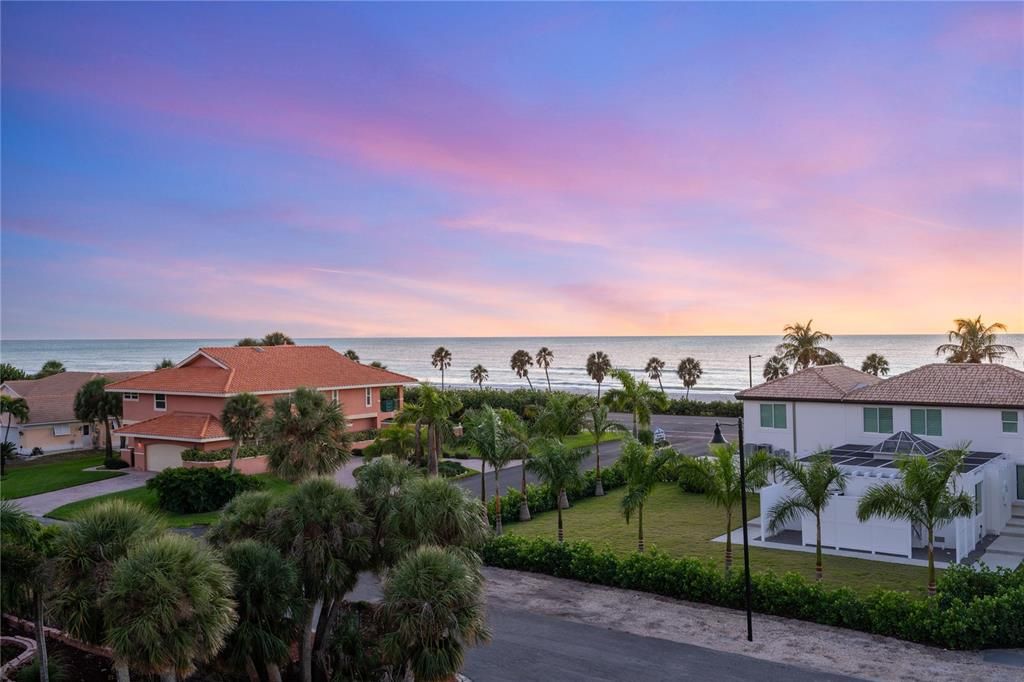 En Venta: $6,488,000 (4 camas, 4 baños, 3554 Pies cuadrados)