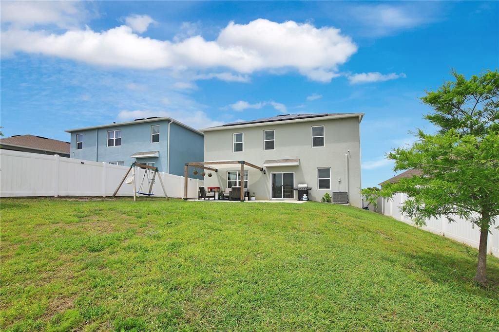 En Venta: $448,000 (4 camas, 2 baños, 2505 Pies cuadrados)