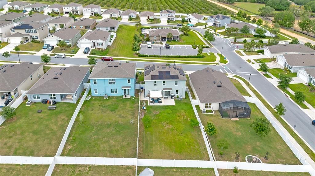 En Venta: $448,000 (4 camas, 2 baños, 2505 Pies cuadrados)