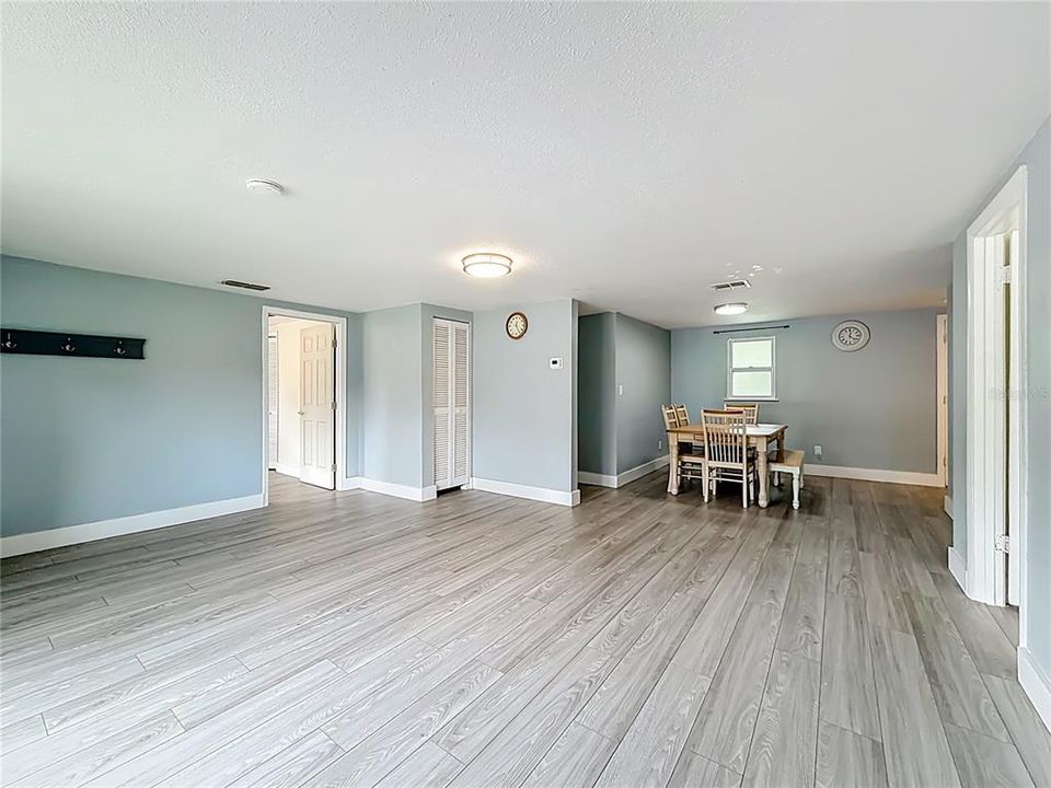 En Venta: $304,900 (3 camas, 1 baños, 1416 Pies cuadrados)