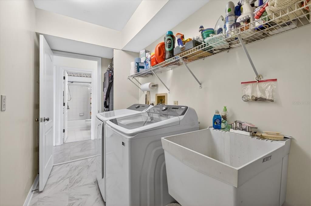 На продажу: $825,000 (4 спален, 3 ванн, 3480 Квадратных фут)