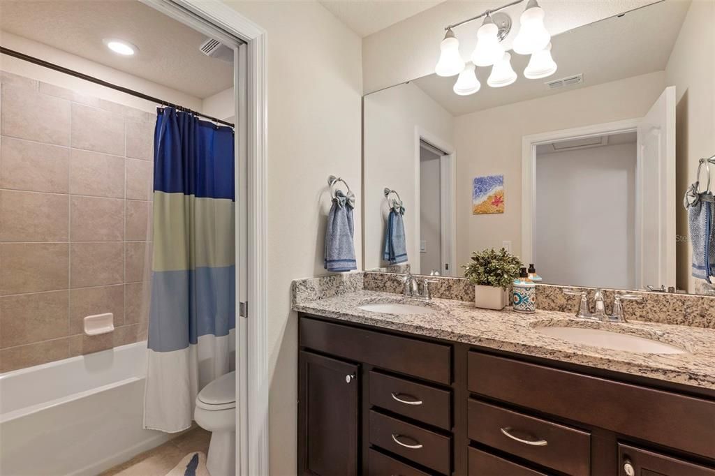 For Rent: $3,800 (7 beds, 5 baths, 3154 Square Feet)