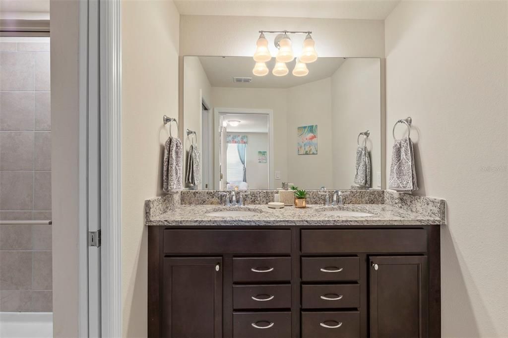 For Rent: $3,800 (7 beds, 5 baths, 3154 Square Feet)