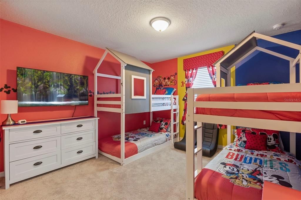 For Rent: $3,800 (7 beds, 5 baths, 3154 Square Feet)