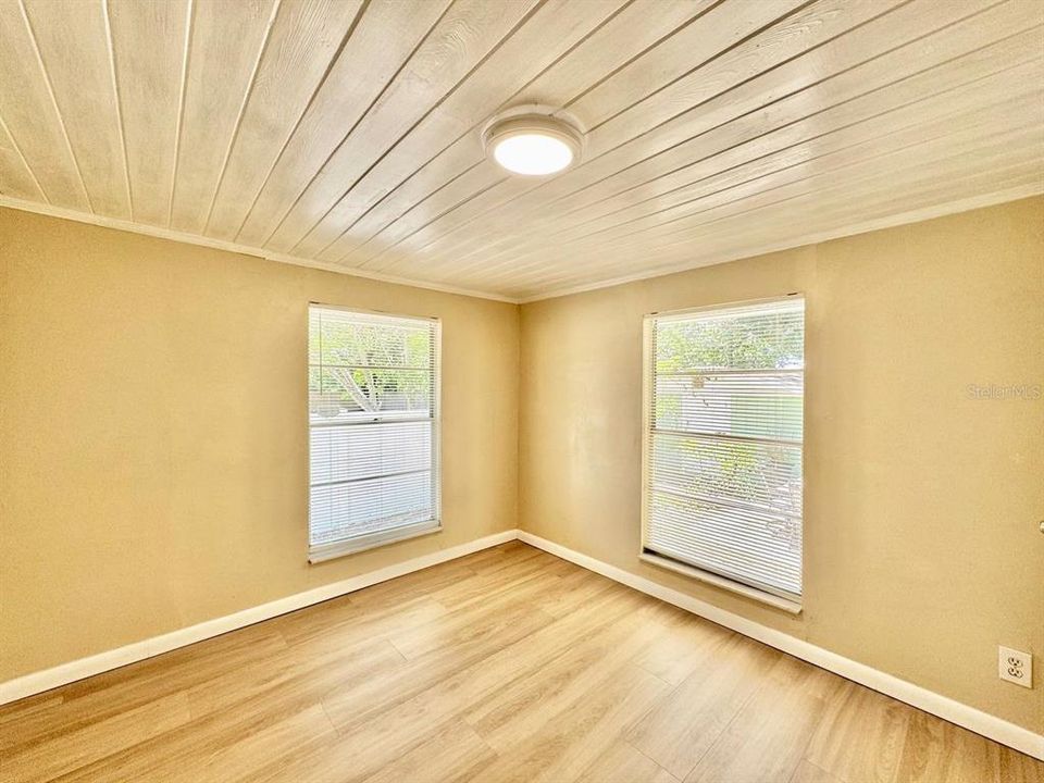 En Renta: $1,800 (3 camas, 1 baños, 1056 Pies cuadrados)