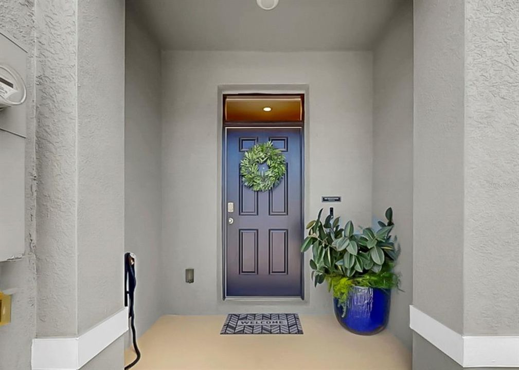 Activo con contrato: $285,000 (3 camas, 2 baños, 1702 Pies cuadrados)