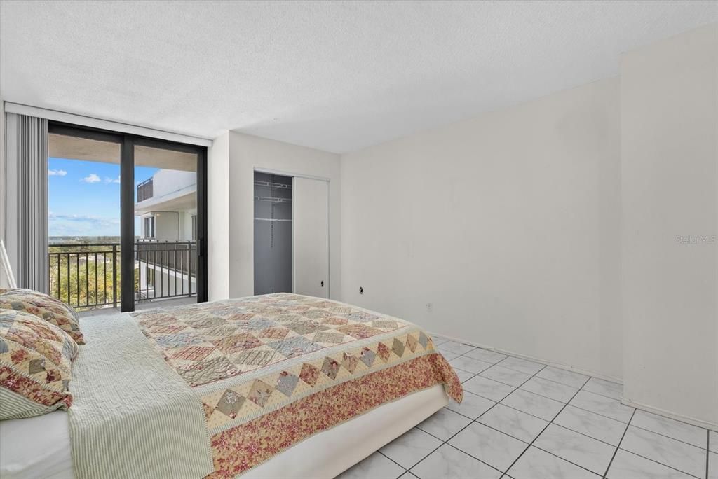 En Venta: $399,000 (1 camas, 1 baños, 820 Pies cuadrados)