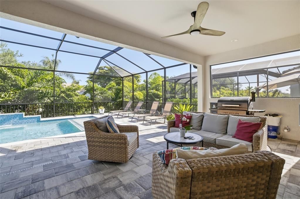 For Sale: $675,000 (4 beds, 3 baths, 2332 Square Feet)