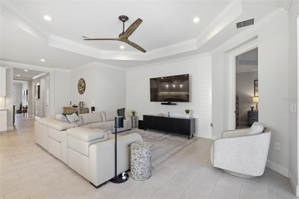 For Sale: $675,000 (4 beds, 3 baths, 2332 Square Feet)