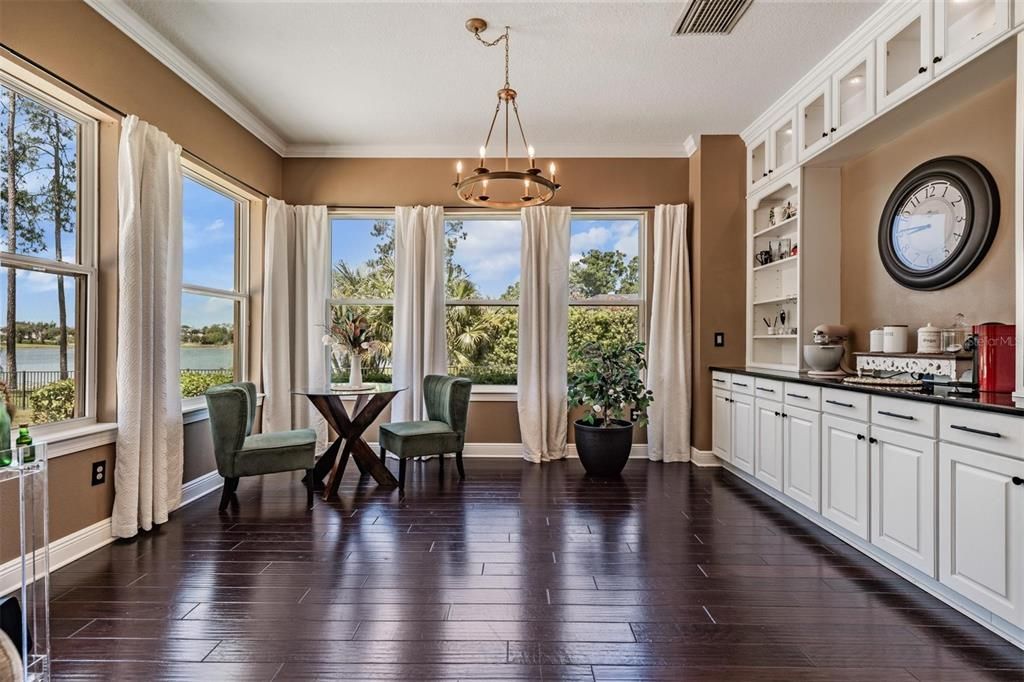For Sale: $2,149,900 (5 beds, 3 baths, 4287 Square Feet)