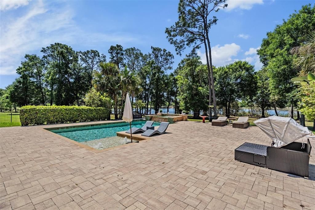 For Sale: $2,149,900 (5 beds, 3 baths, 4287 Square Feet)