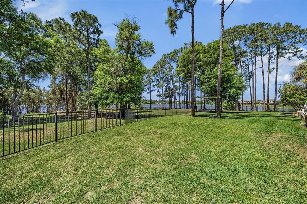 For Sale: $2,149,900 (5 beds, 3 baths, 4287 Square Feet)