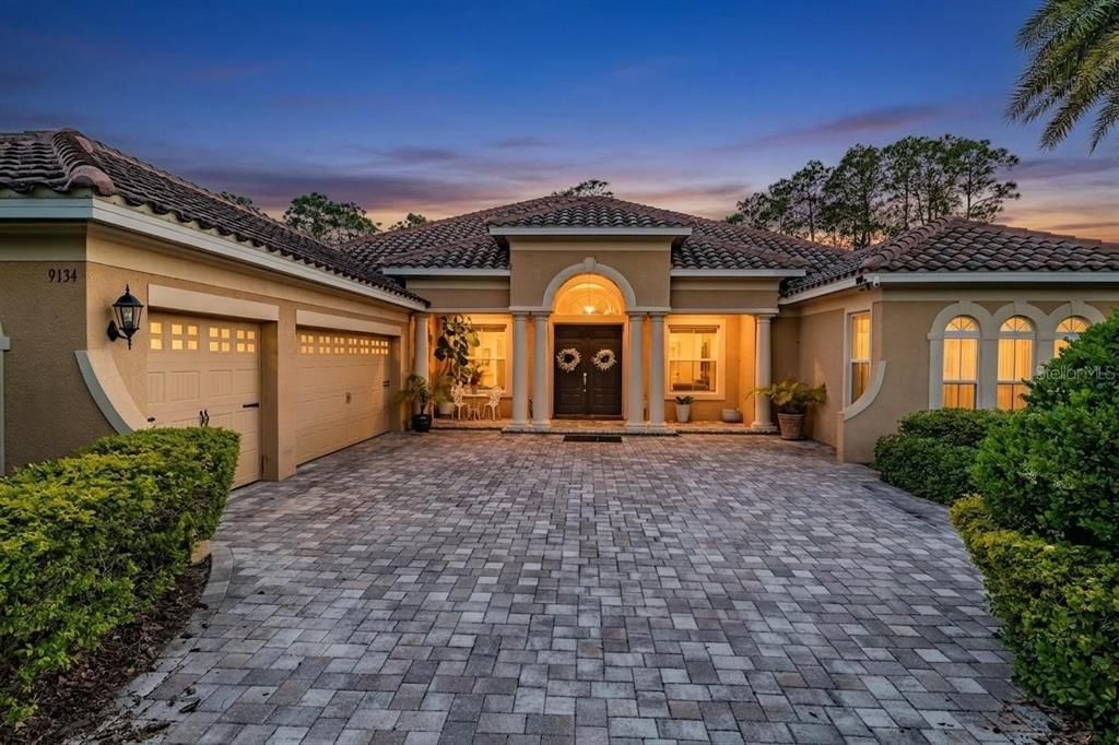 For Sale: $2,149,900 (5 beds, 3 baths, 4287 Square Feet)