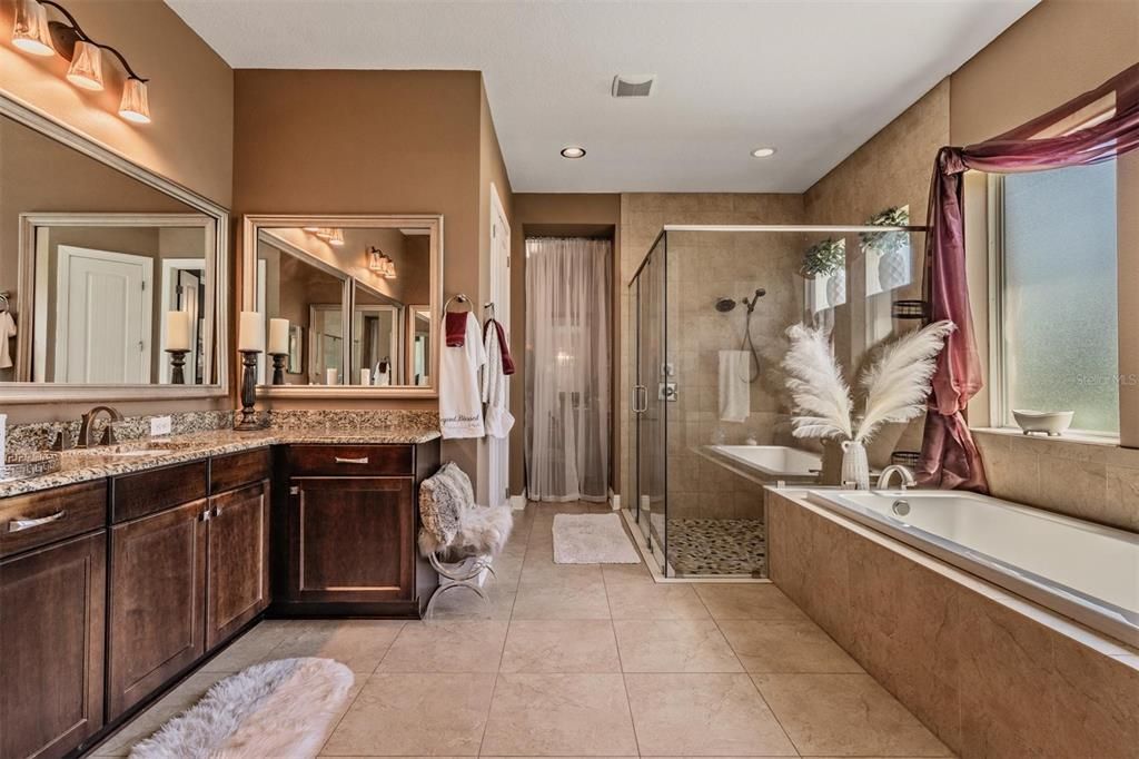 For Sale: $2,149,900 (5 beds, 3 baths, 4287 Square Feet)