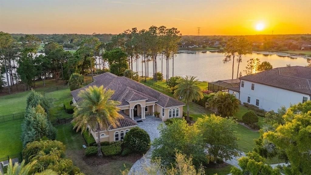 For Sale: $2,149,900 (5 beds, 3 baths, 4287 Square Feet)