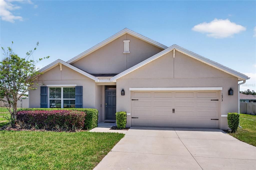 Recently Sold: $305,000 (4 beds, 2 baths, 1827 Square Feet)