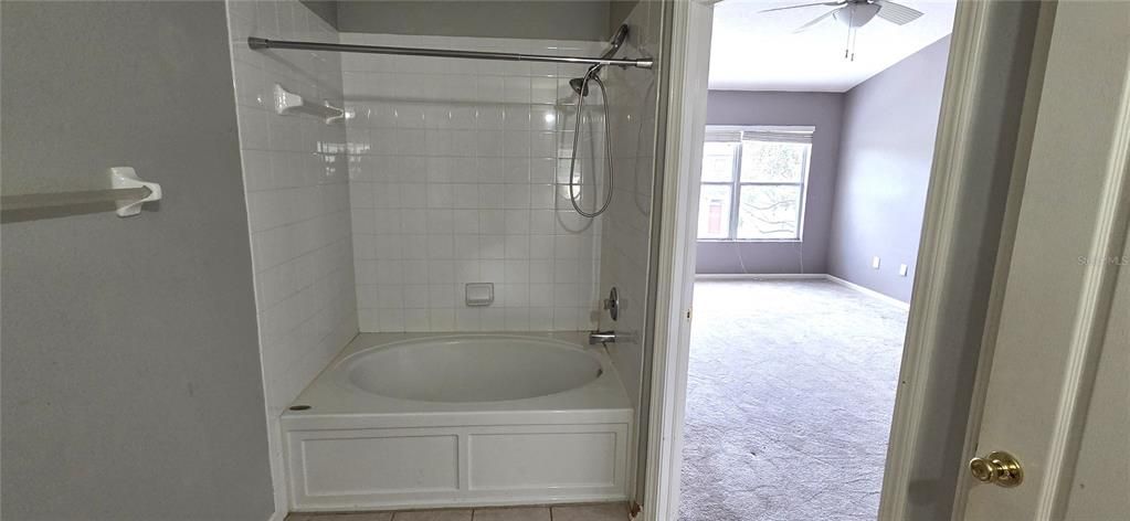 For Sale: $225,775 (3 beds, 2 baths, 1718 Square Feet)