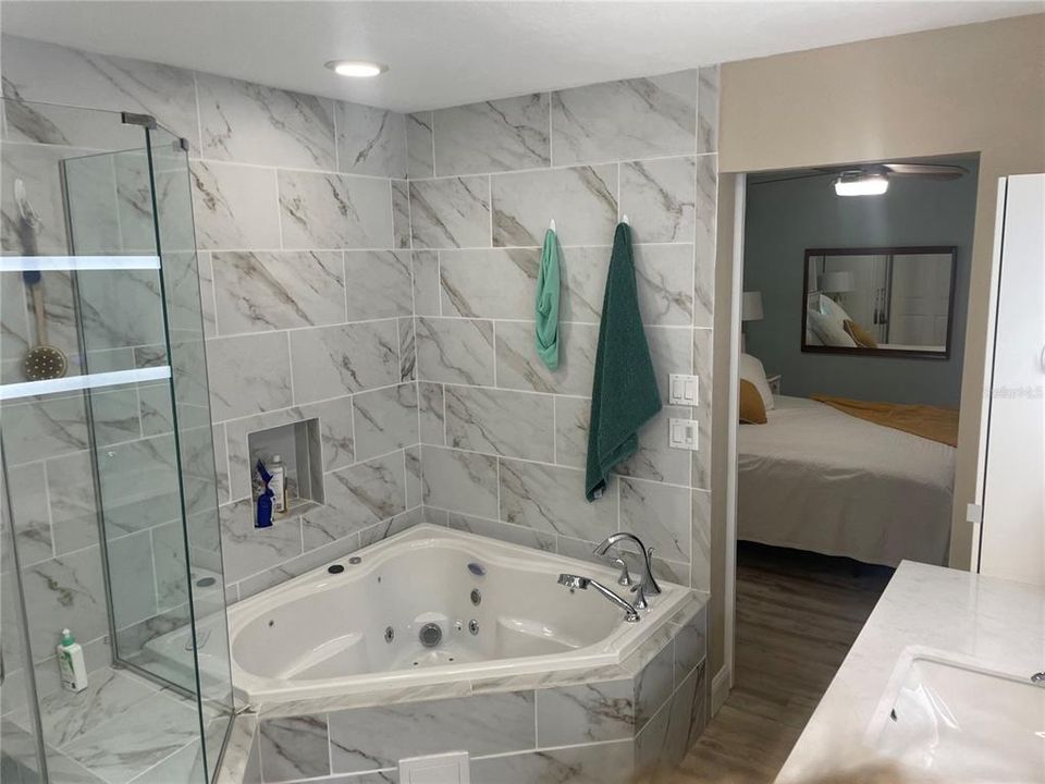 В аренду: $2,275 (2 спален, 2 ванн, 1104 Квадратных фут)