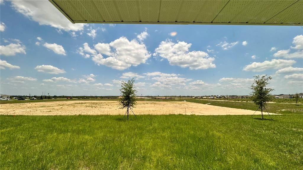 For Sale: $295,000 (4 beds, 2 baths, 1874 Square Feet)