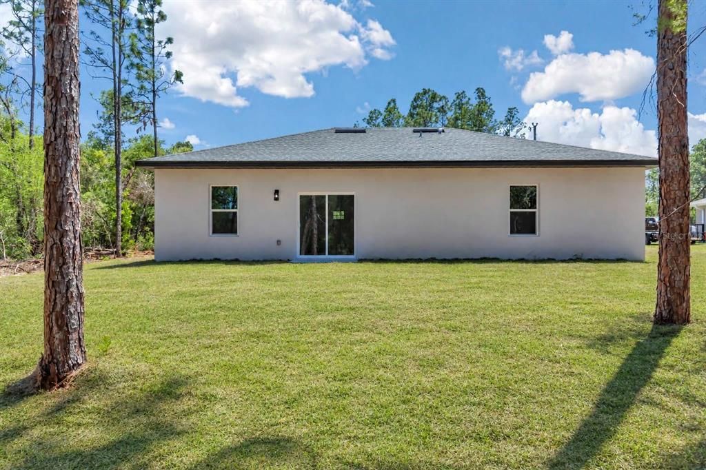 En Venta: $254,900 (3 camas, 2 baños, 1427 Pies cuadrados)