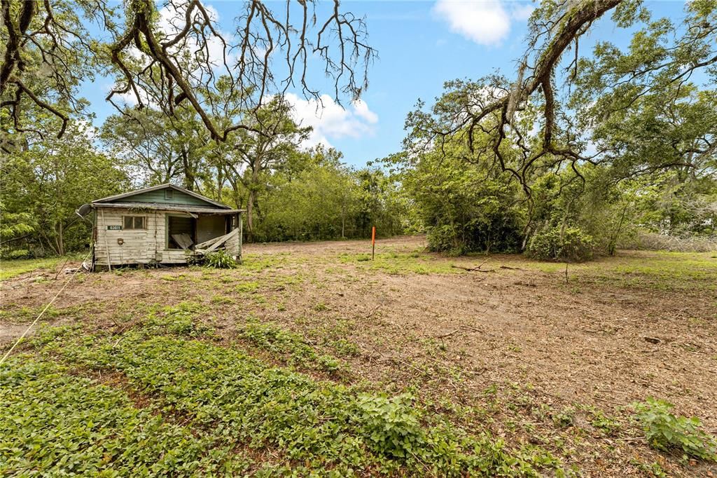 待售: $98,500 (0.46 acres)