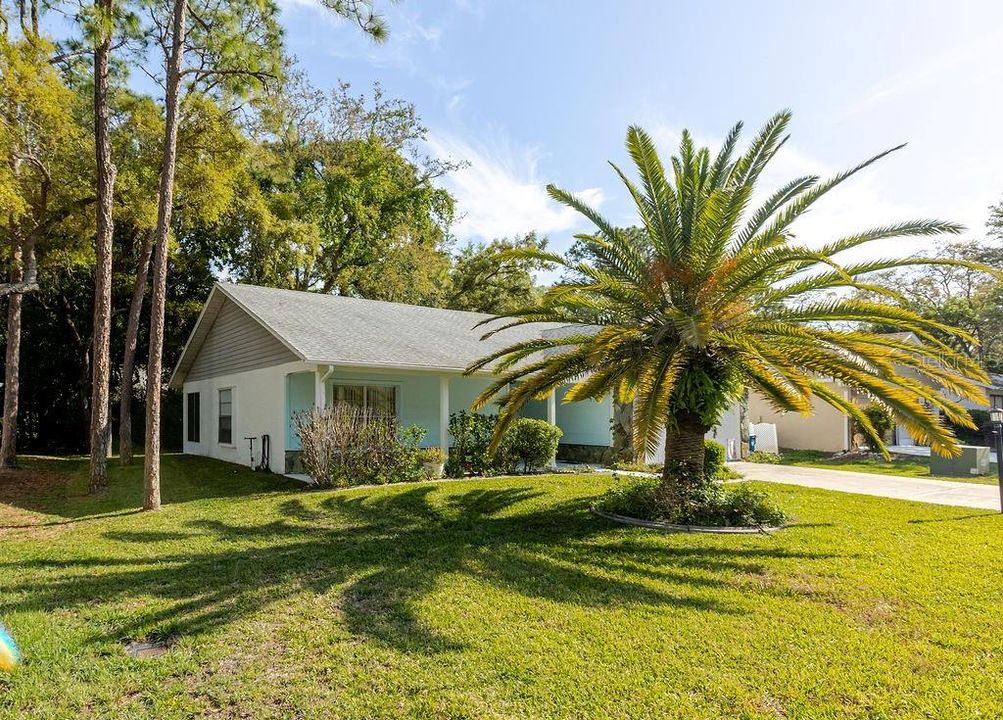 For Sale: $209,000 (2 beds, 2 baths, 1128 Square Feet)