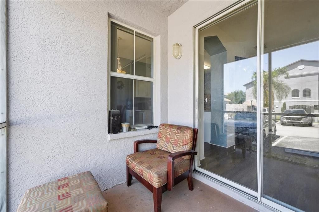 Active With Contract: $295,000 (3 beds, 3 baths, 2075 Square Feet)
