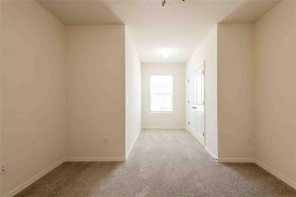 Activo con contrato: $268,900 (3 camas, 2 baños, 1673 Pies cuadrados)