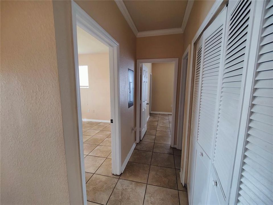 Activo con contrato: $1,699 (3 camas, 2 baños, 1206 Pies cuadrados)