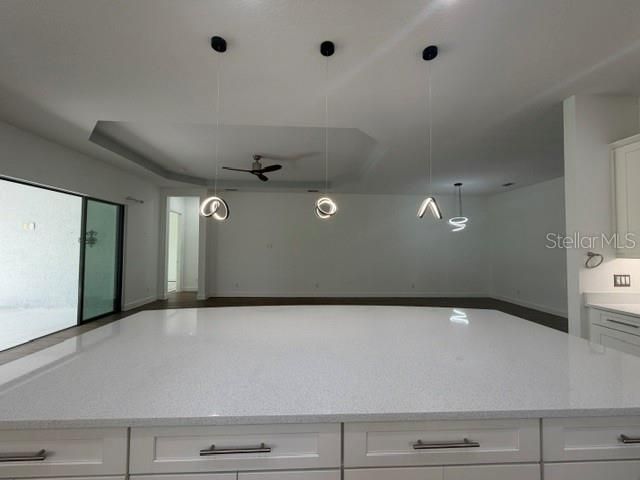 For Rent: $4,950 (3 beds, 3 baths, 2406 Square Feet)
