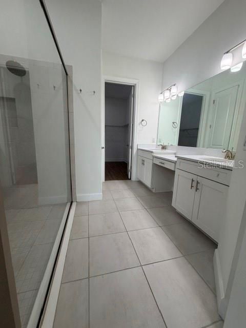 For Rent: $4,950 (3 beds, 3 baths, 2406 Square Feet)