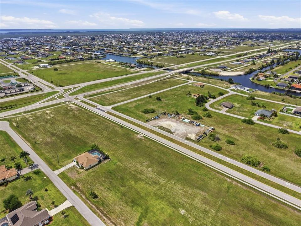 На продажу: $40,000 (0.23 acres)