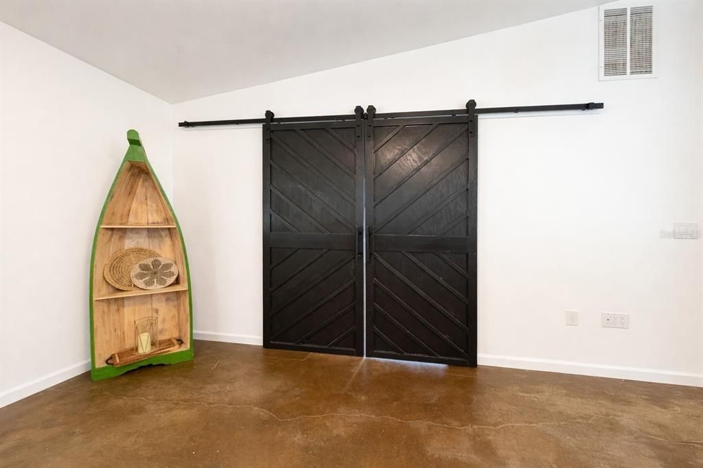 En Venta: $235,000 (2 camas, 2 baños, 1460 Pies cuadrados)