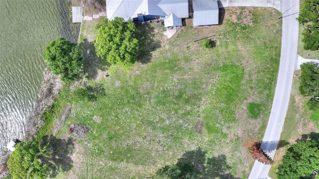For Sale: $339,900 (0.85 acres)