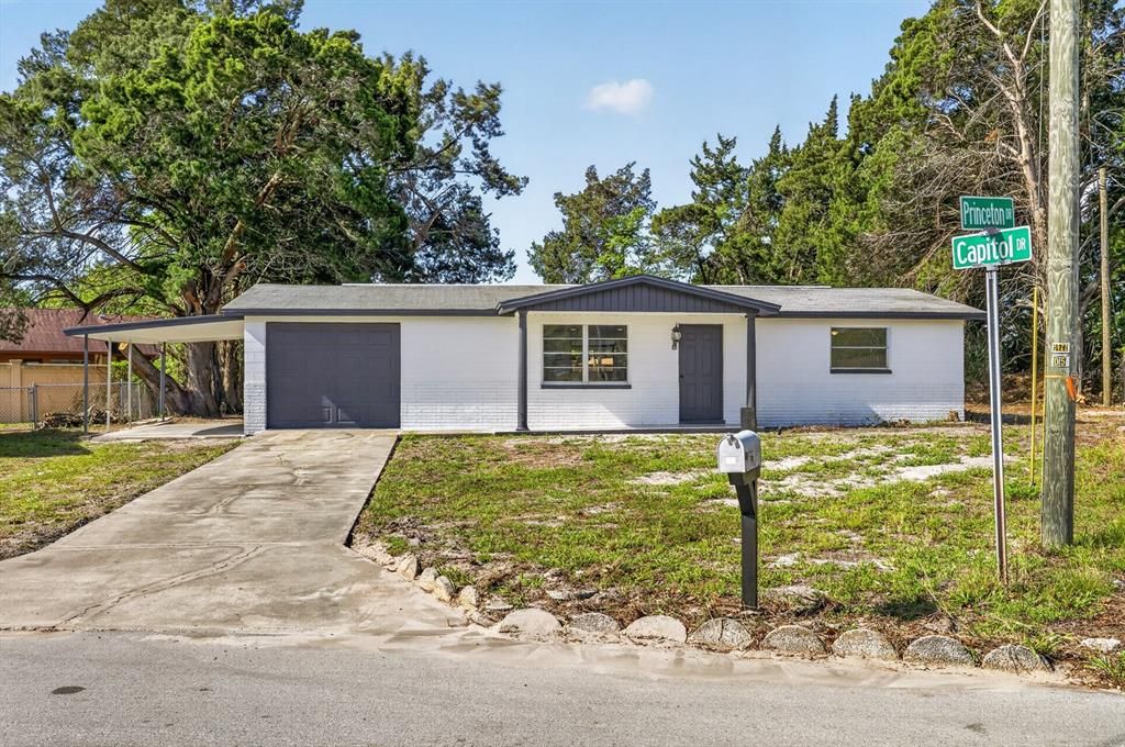 Activo con contrato: $269,999 (3 camas, 2 baños, 1176 Pies cuadrados)
