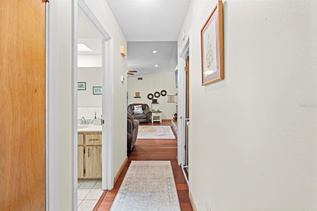 For Sale: $259,000 (2 beds, 2 baths, 1536 Square Feet)