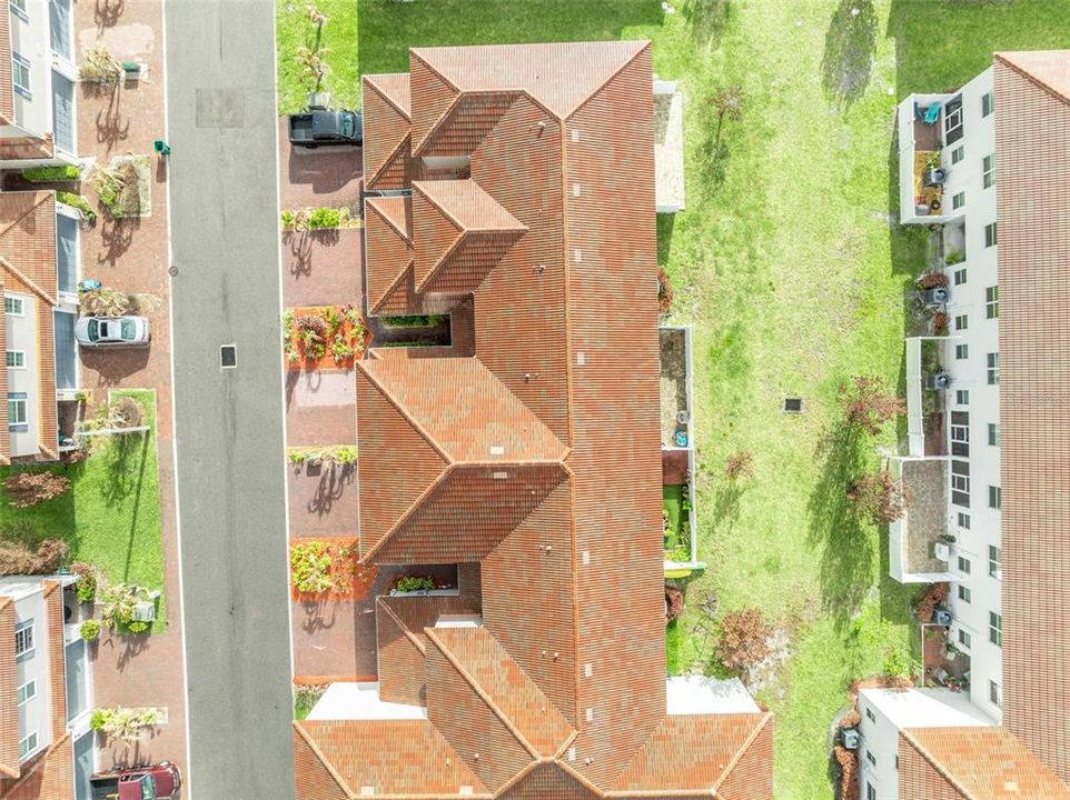 На продажу: $369,999 (4 спален, 2 ванн, 1759 Квадратных фут)