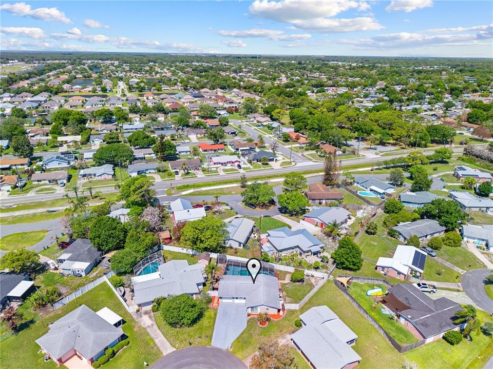 For Sale: $305,000 (2 beds, 2 baths, 1225 Square Feet)