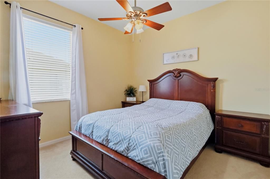 For Sale: $385,000 (4 beds, 2 baths, 2184 Square Feet)