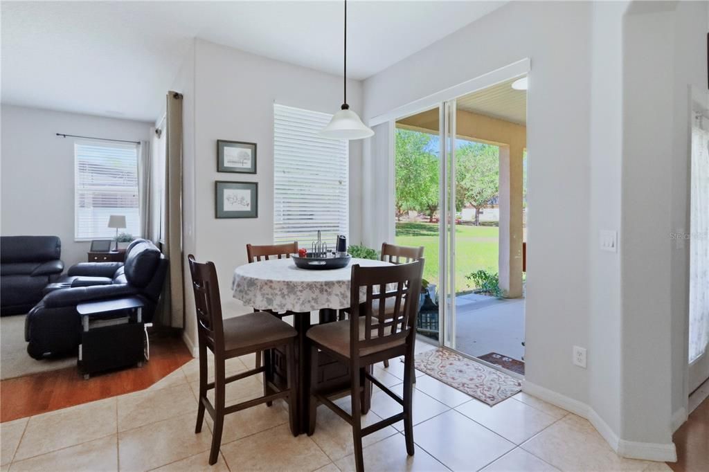 For Sale: $385,000 (4 beds, 2 baths, 2184 Square Feet)