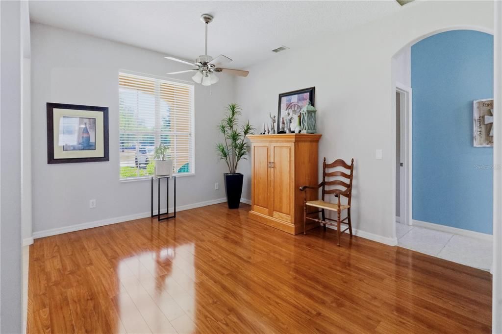 For Sale: $385,000 (4 beds, 2 baths, 2184 Square Feet)