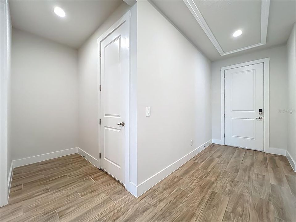 En Venta: $549,500 (4 camas, 3 baños, 2280 Pies cuadrados)
