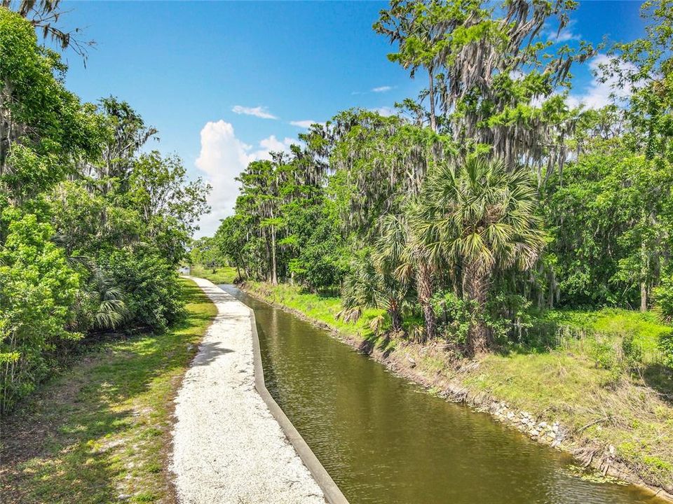 En Venta: $549,500 (4 camas, 3 baños, 2280 Pies cuadrados)