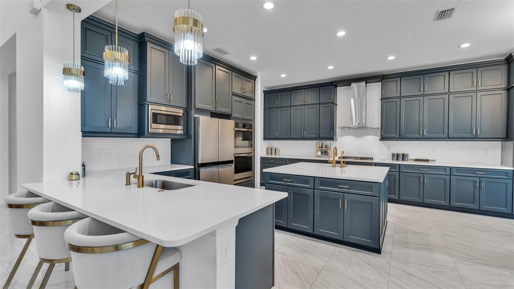 For Sale: $1,224,000 (4 beds, 5 baths, 4501 Square Feet)