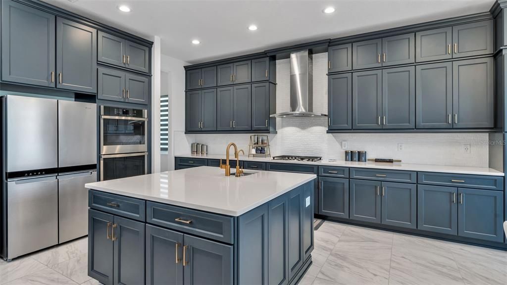 For Sale: $1,224,000 (4 beds, 5 baths, 4501 Square Feet)