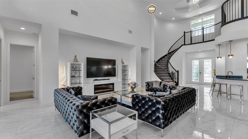 For Sale: $1,224,000 (4 beds, 5 baths, 4501 Square Feet)