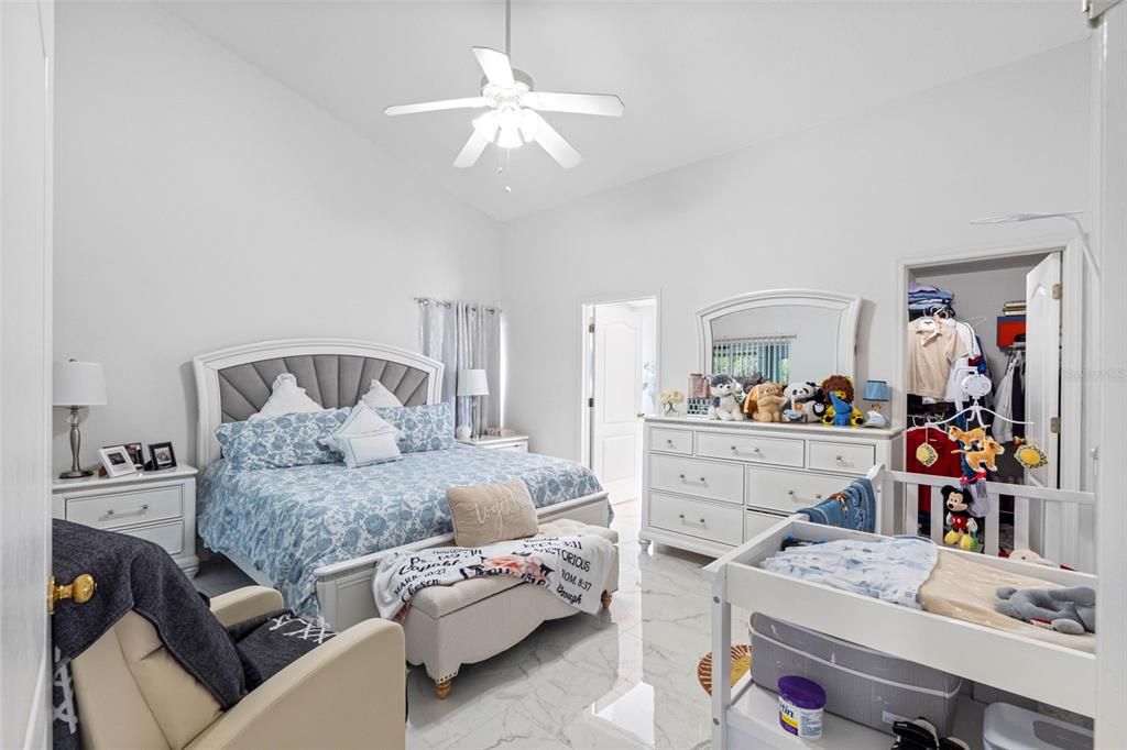 For Sale: $394,900 (3 beds, 2 baths, 1592 Square Feet)