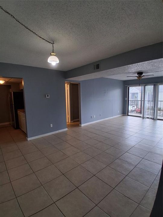 For Rent: $1,495 (2 beds, 2 baths, 973 Square Feet)