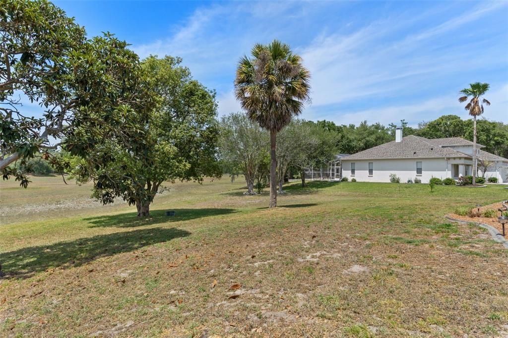For Sale: $474,900 (3 beds, 2 baths, 2024 Square Feet)