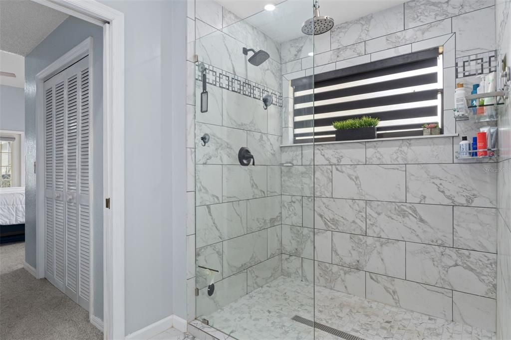 For Sale: $474,900 (3 beds, 2 baths, 2024 Square Feet)